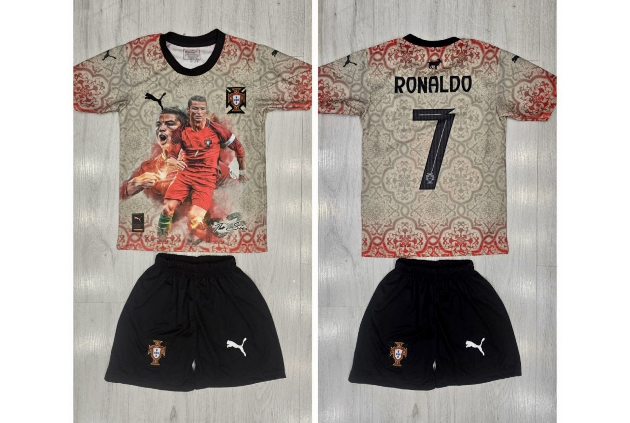 8378 Детски футболен комплект Portugal Ronaldo 7
